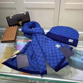 أزياء عالية الجودة وشاح